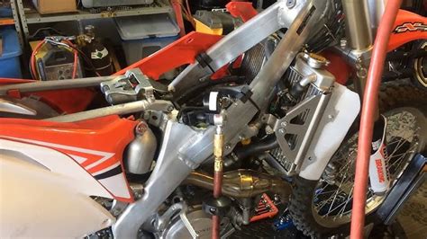 Signs of Low Dirt Bike Compression and How to Fix It